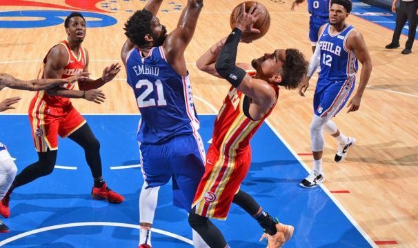 v站体育-卡特：老鹰年轻人成长很多 特雷·扬学会了当领袖