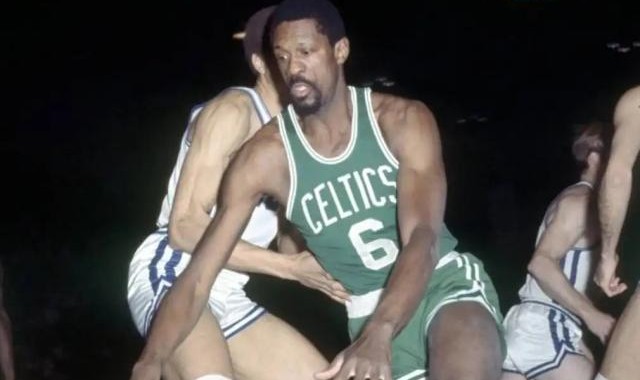 v站体育-NBA永久退役拉塞尔6号球衣 热火詹姆斯将特殊处理