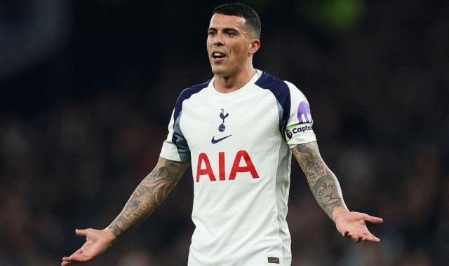 v站-濒临降级！热刺内讧：4000万队长不满被换下，狂喷主帅+怒摔水瓶