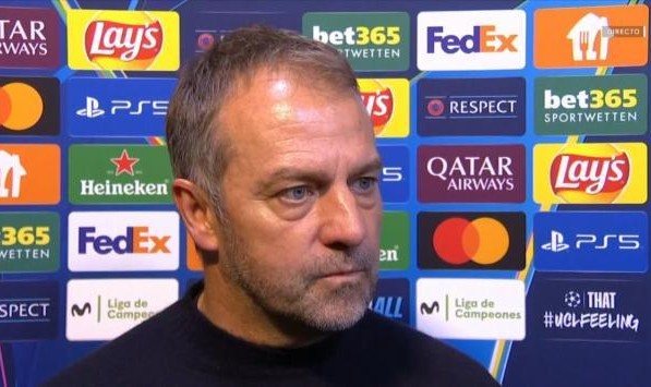 v体育-弗利克任内巴萨最佳半场 拉菲尼亚伤退无大碍